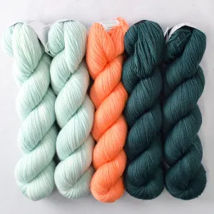 Blackwatch, Ex Parrot, Seafoam - Yummy 2-Ply Twists & Turns Set