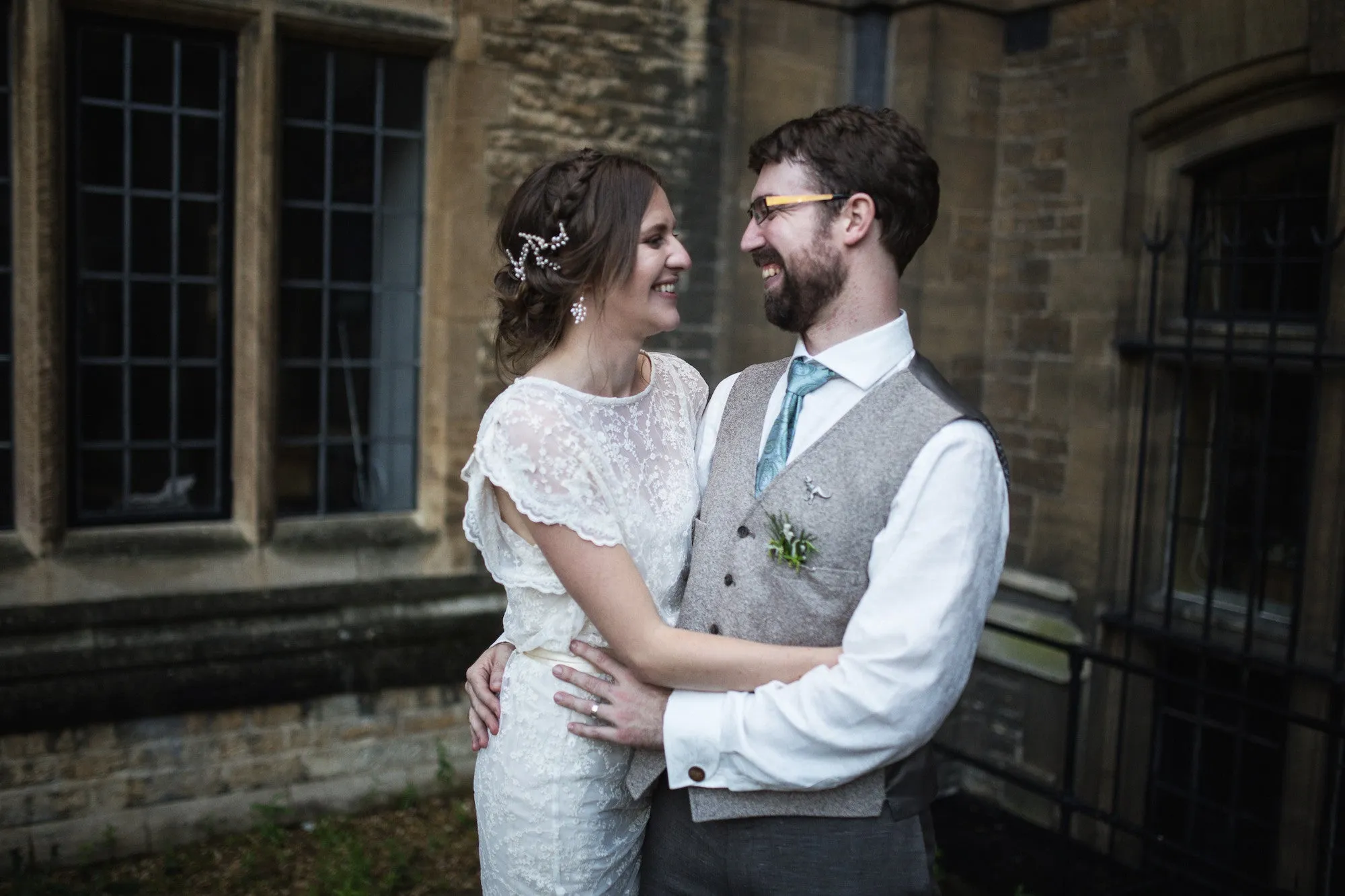 Rachel, Oxford - Grace hairpins & Spring Morning earrings